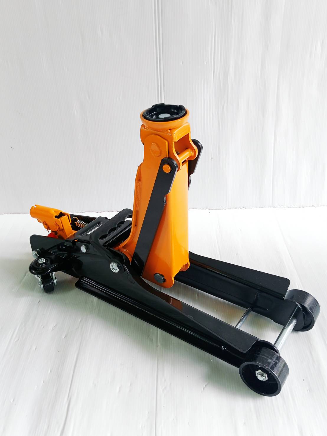 OSUKA แม่แรง 2.5T พร้อมขาตั้ง 3T รุ่น OSFJ-2.5T-3T