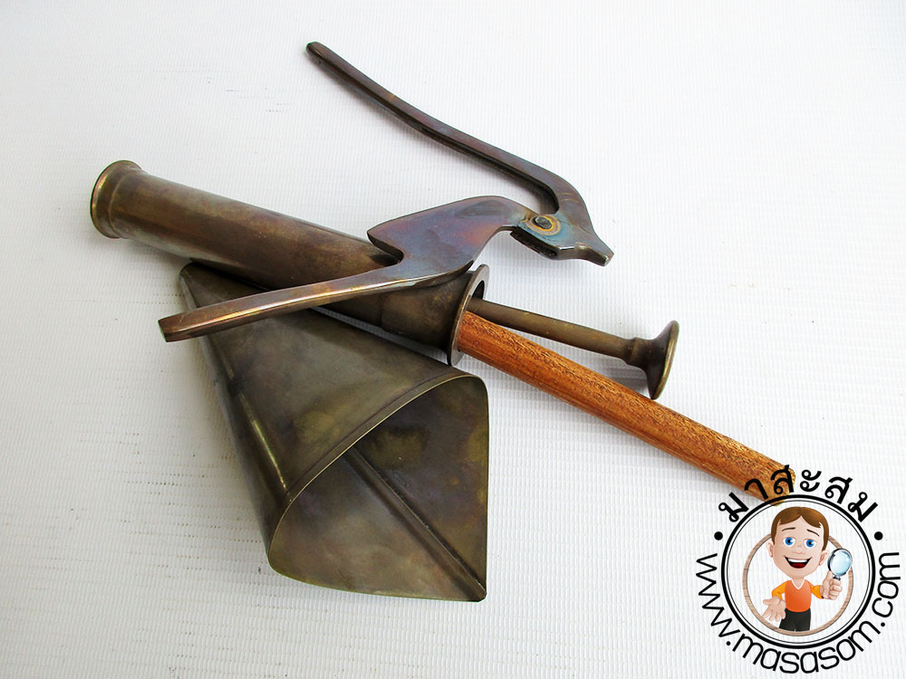 ชุดซองหมากพลูโบราณ