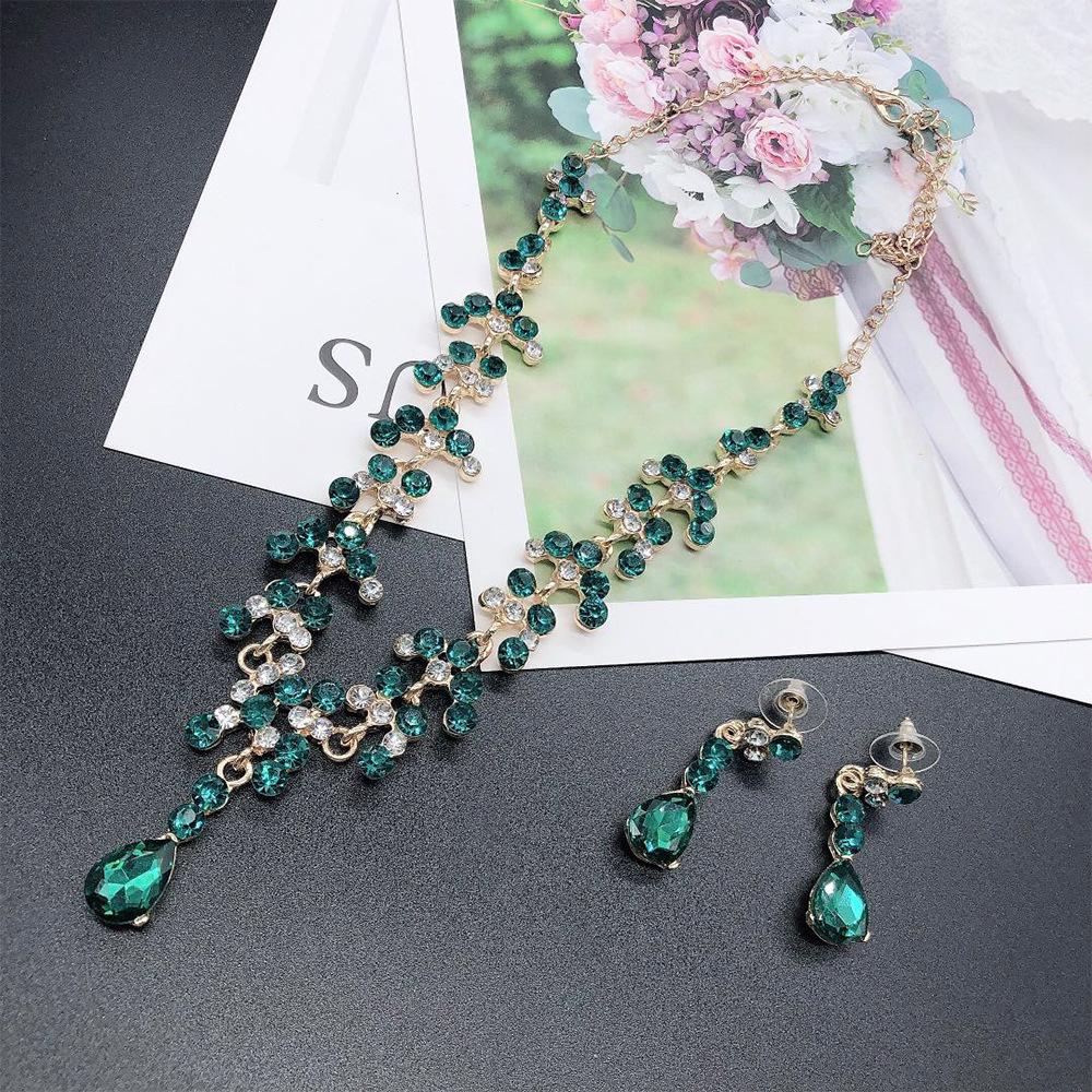SET019 สีเขียว เครื่องประดับ 3 ชิ้น มงกุฎ สร้อยคอ ต่างหู จัดเซทสวยงาม สินค้าพร้อมส่งจากไทย