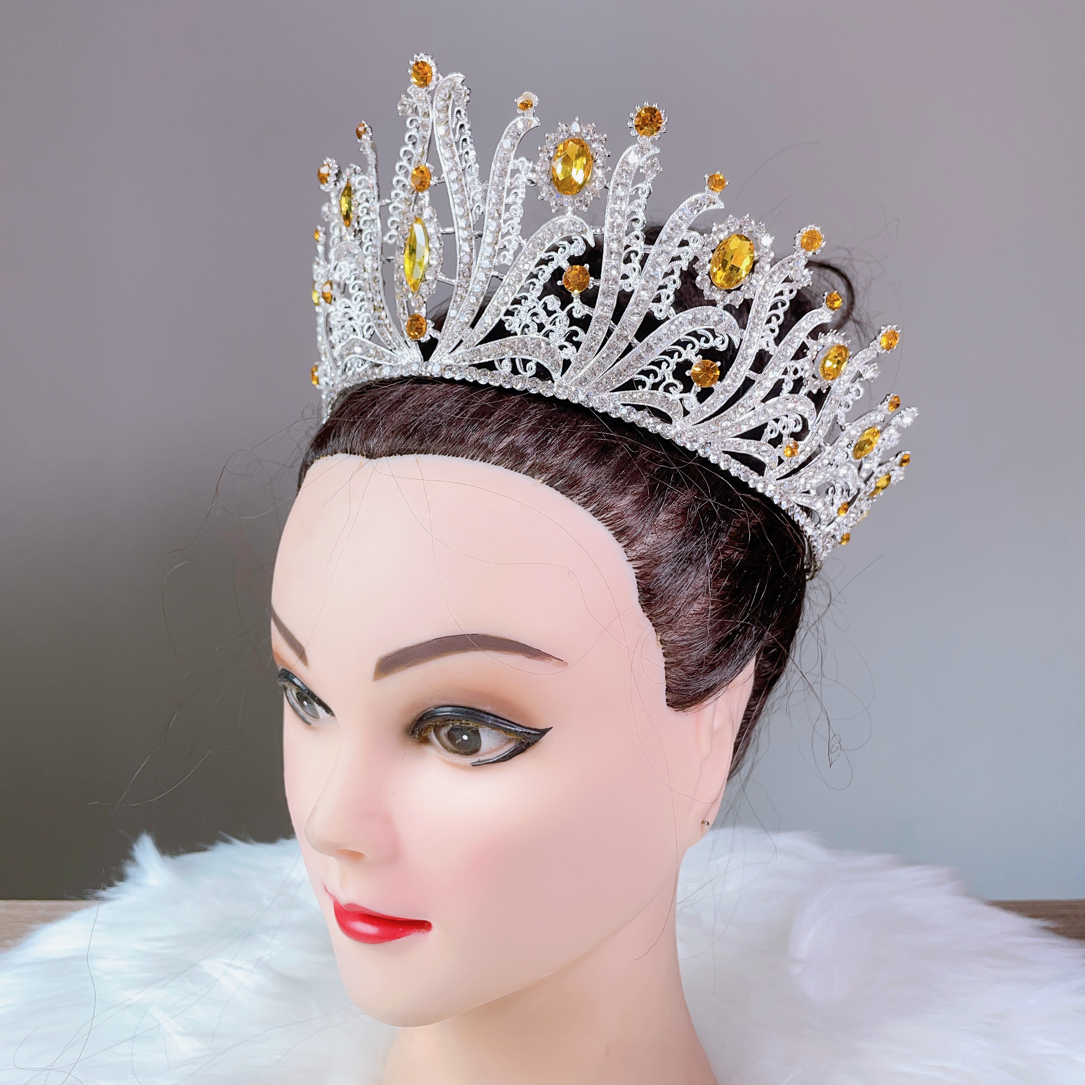 (พร้อมส่ง) เทียร่า 395 สีเหลือง มงกุฎนางงาม มงกุฎเจ้าสาว มงกุฎเพชร งานพรีเมี่ยม สินค้าพร้อมส่งจากไทย