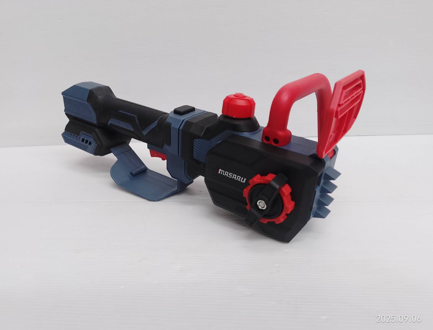 MASARU เลื่อยโซ่แบตเตอรี่20V 11.5" SCS-435 ด้ามยืดยาวได้ 1 เมตร