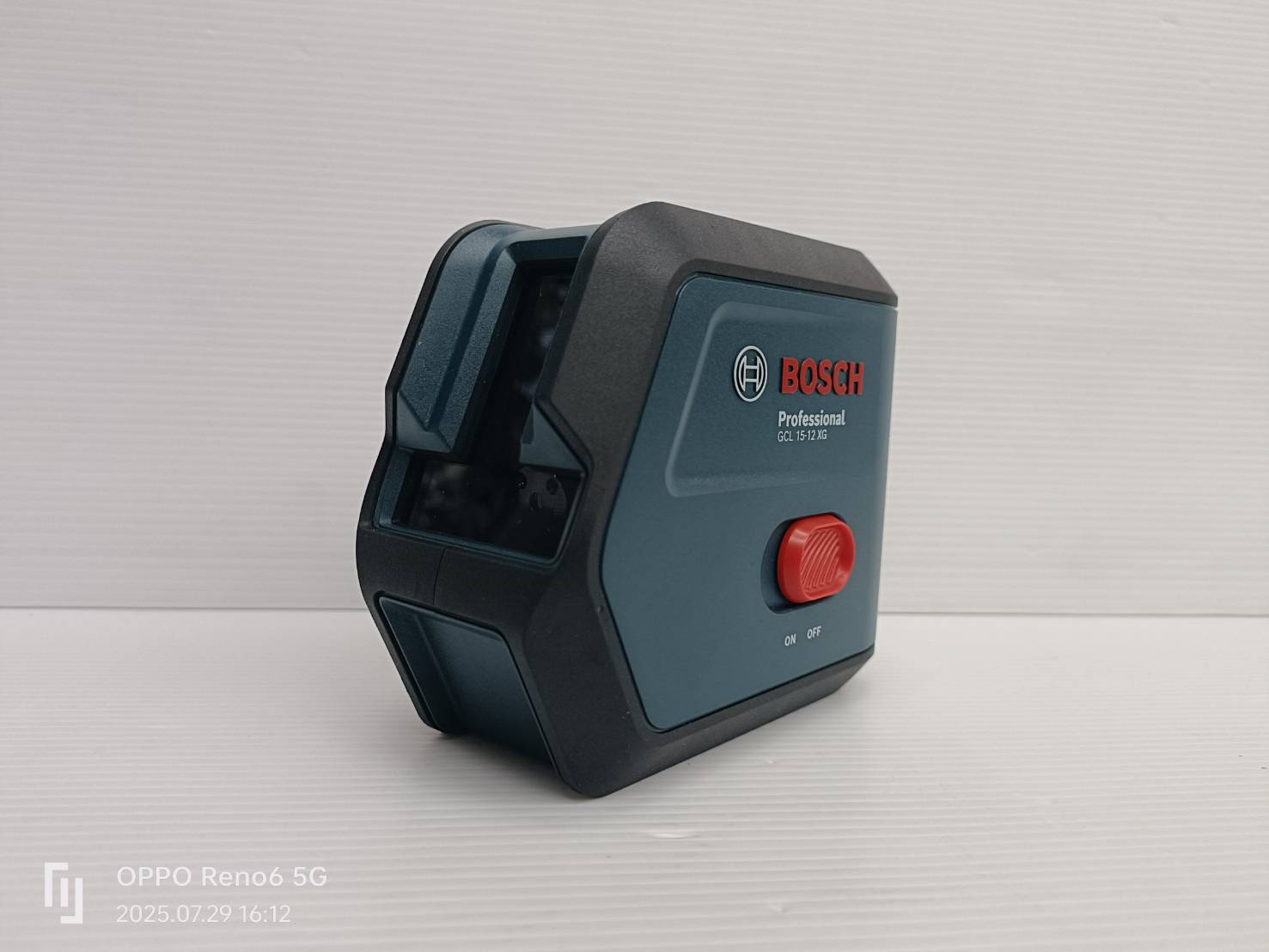 เลเซอร์กำหนดจุดและเส้นระดับ3.6V GCL15-12XG BOSCH 0601066TK0