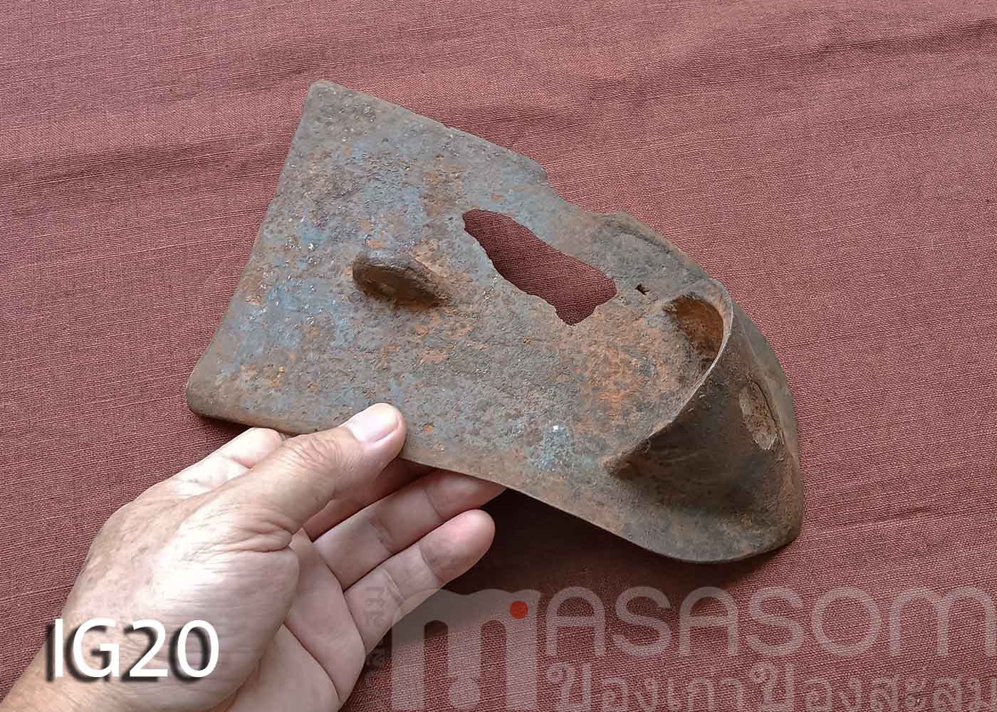 ผานไถนาโบราณ IG20