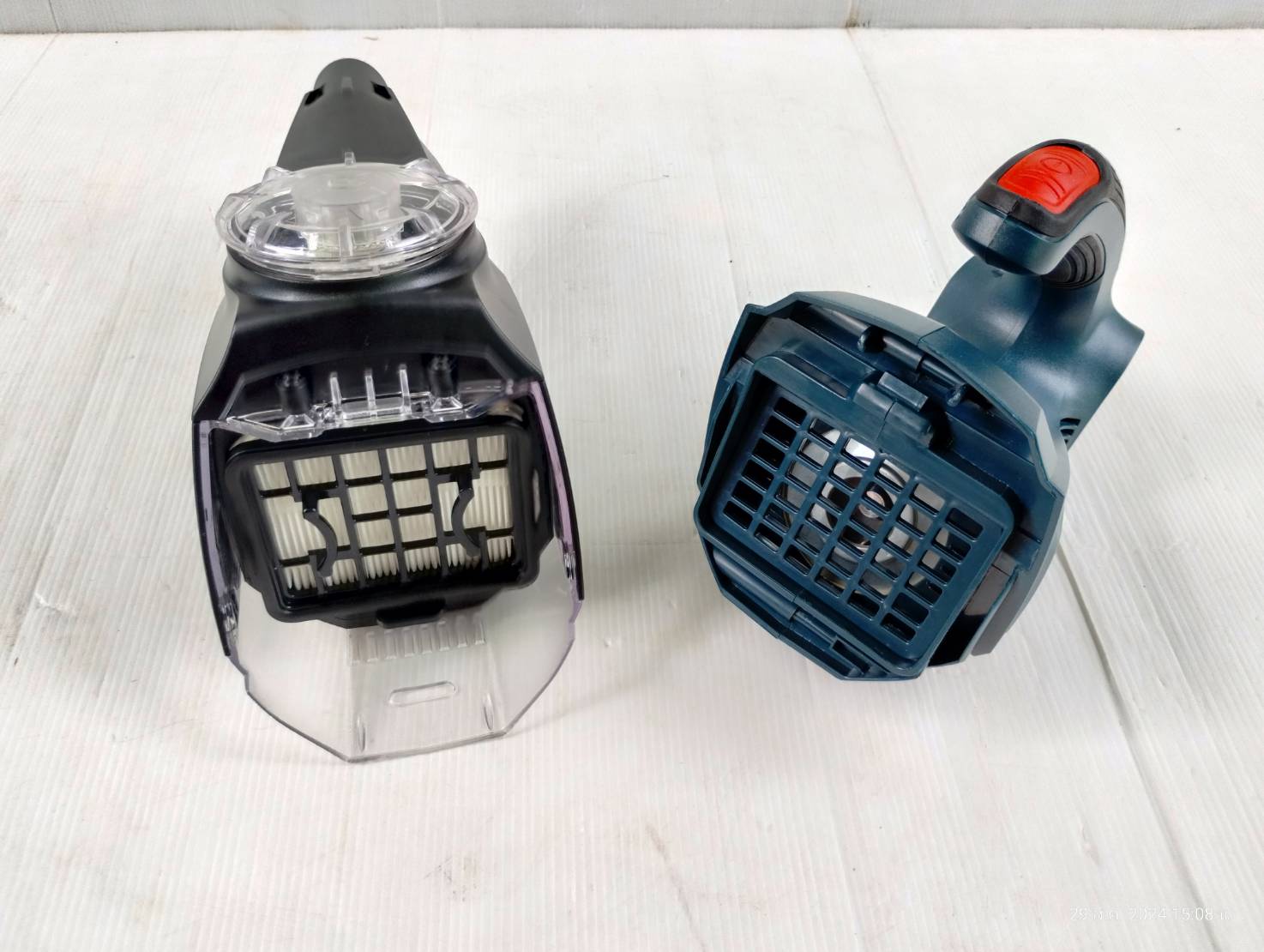 เครื่องดูดฝุ่นไร้สาย GAS18V-1-44 BOSCH