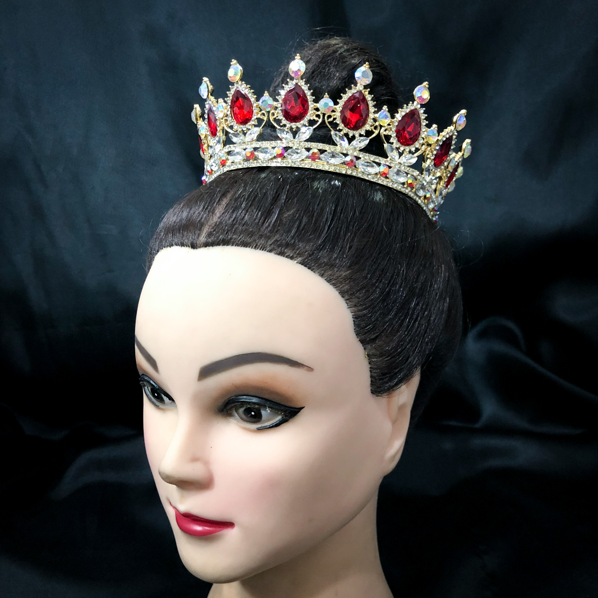 (พร้อมส่ง) มงกุฎ 018-สีแดงเพชรสีรุ้ง