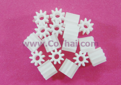 เฟือง พลาสติก สีขาว 9T2A v0.5 5x5.5x1.95