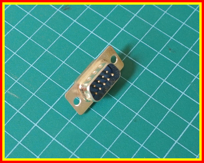 1x DB9 RS232 คอนเน็คเตอร์ตัวผู้ 9 ขา สีน้ำเงิน