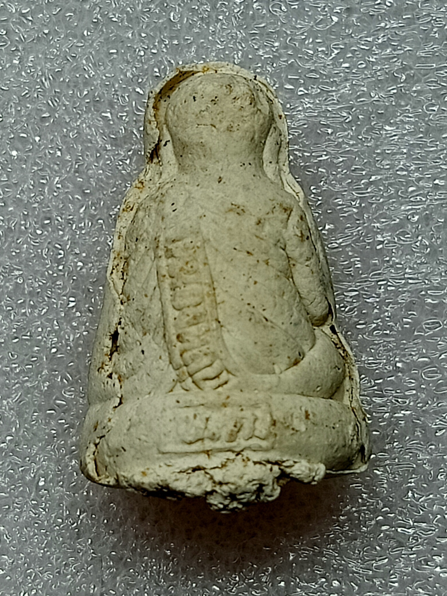 พระรูปเหมือนหลวงพ่อเงิน เนื้อผงพุทธคุณวิเศษ หลวงพ่อกิตติศักดิ์ กิตติสาโร วัดป่าหนองหลุบ จ.ขอนแก่น