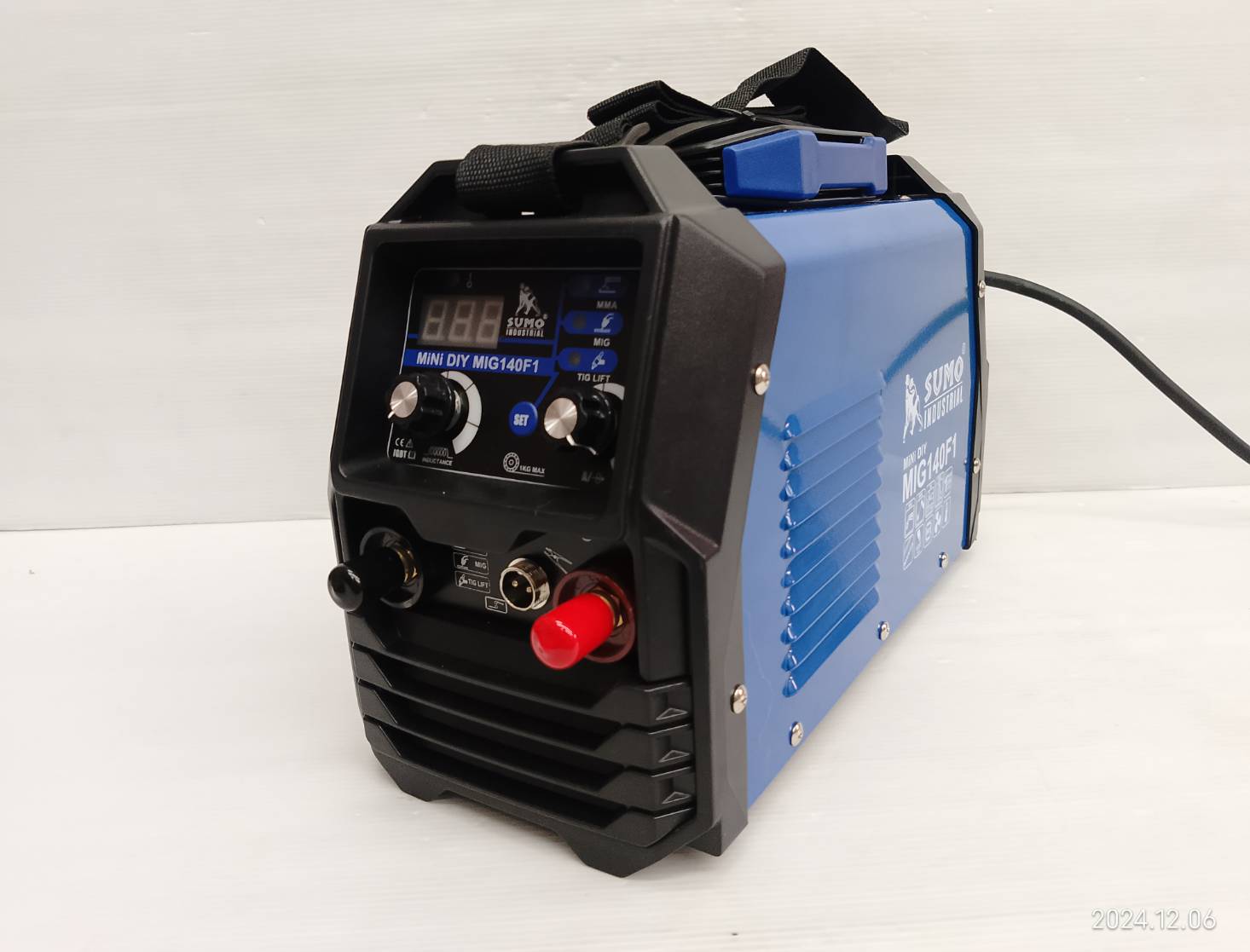 SUMO ตู้เชื่อม3ระบบ MIG/MMA/LIFT TIG รุ่น MIG140F1