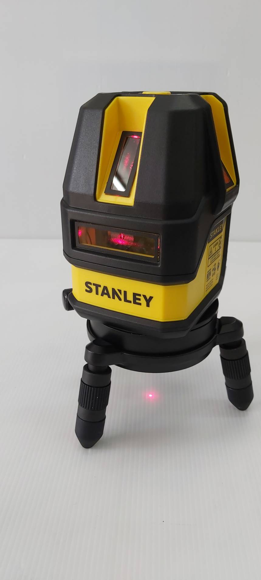 เลเซอร์ระดับ5เส้น แสงแดง STHT77513-8 STANLEY พร้อมขาตั้ง