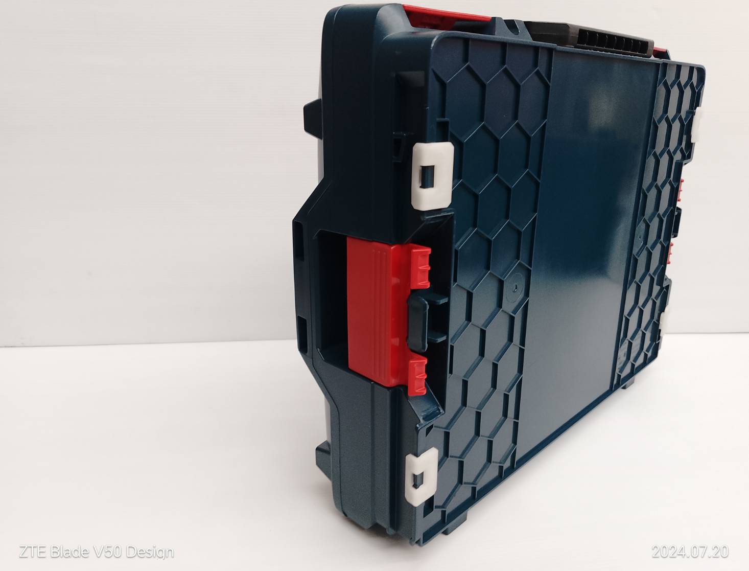 กล่องใส่เครื่องมือ L-BOXX102N BOSCH