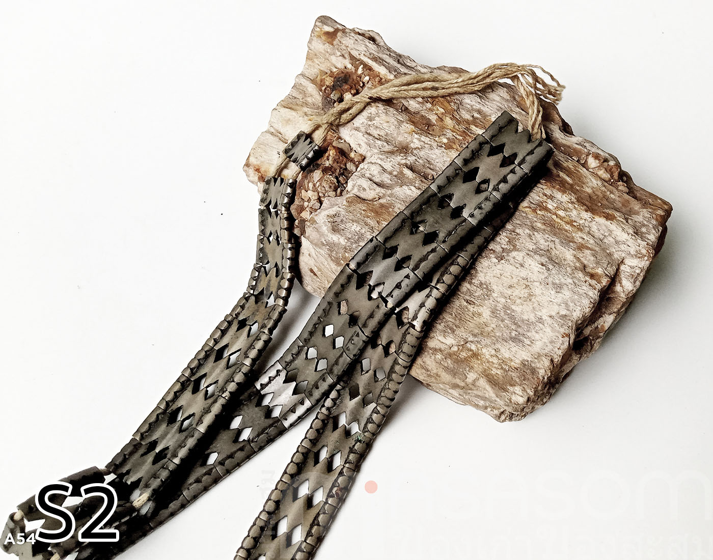 เข็มขัดโลหะชาวเขา