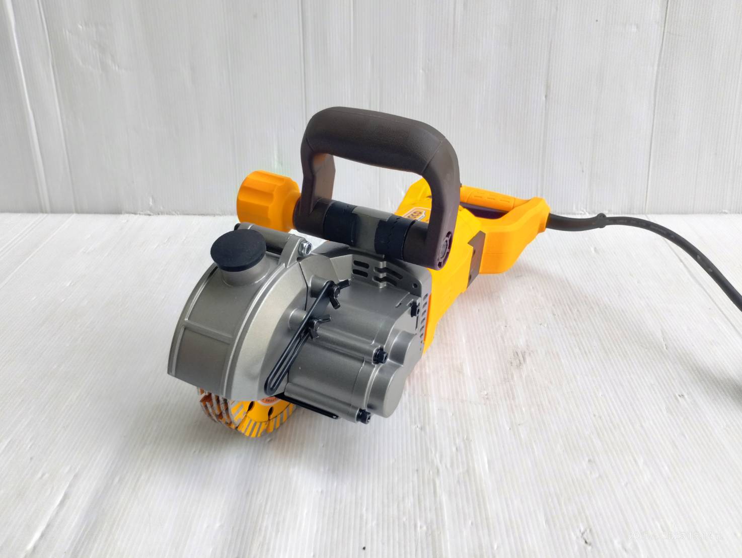 เครื่องเซาะร่องคอนกรีต5" WLC30001 INGCO