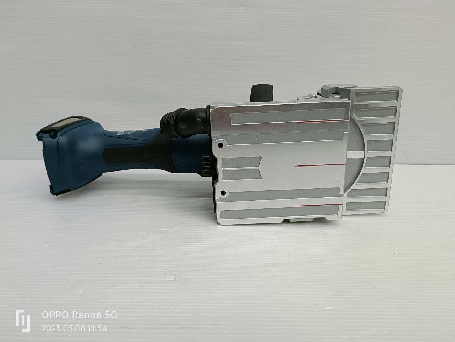 เครื่องเข้าลิ้น/เดือย GFF18V-22 Professional BOSCH SOLO 0601620101