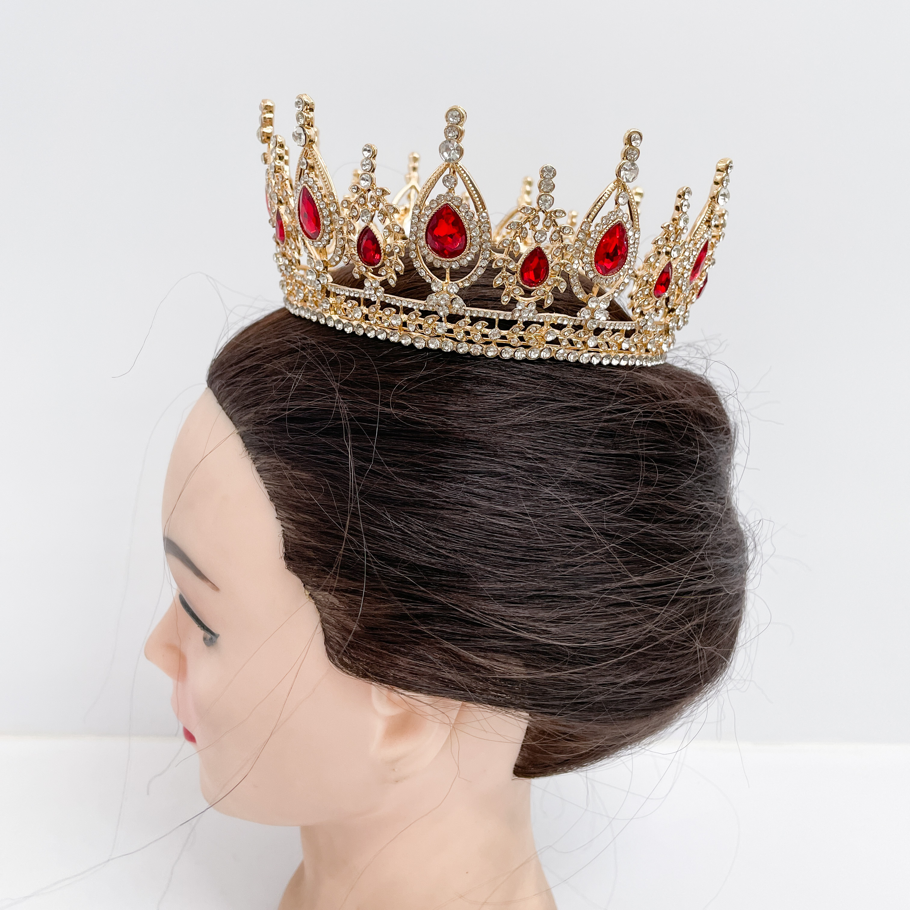 (พร้อมส่งจากไทย) มงกุฏ 097 สีแดง มงกุฎนางงาม มงกุฎเพชร มงกุฎประกวด สินค้าพร้อมส่ง ไม่ต้องรอนาน งานพรีเมี่ยม