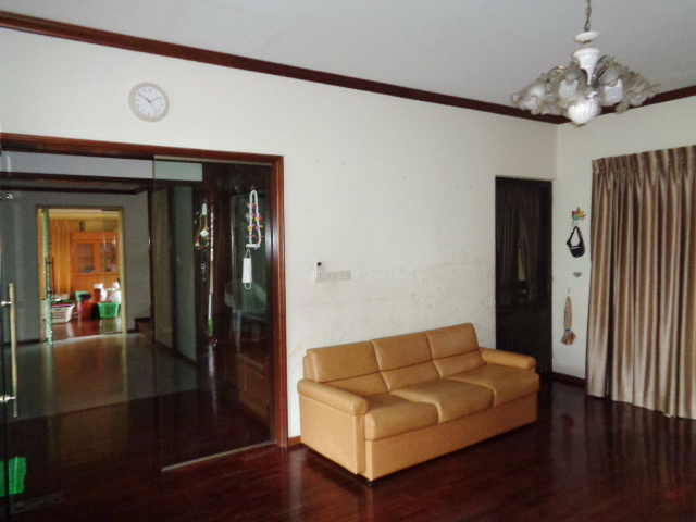 H1199 ขายบ้านเดี่ยวหลังมุม 288 ตร.วา หมู่บ้านศรีเจริญวิลล่า เทพารักษ์ โครงการติดถนนเทพารักษ์ ห่างแยกเทพารักษ์ 1.6 กม. ใกล้รถไฟฟ้า