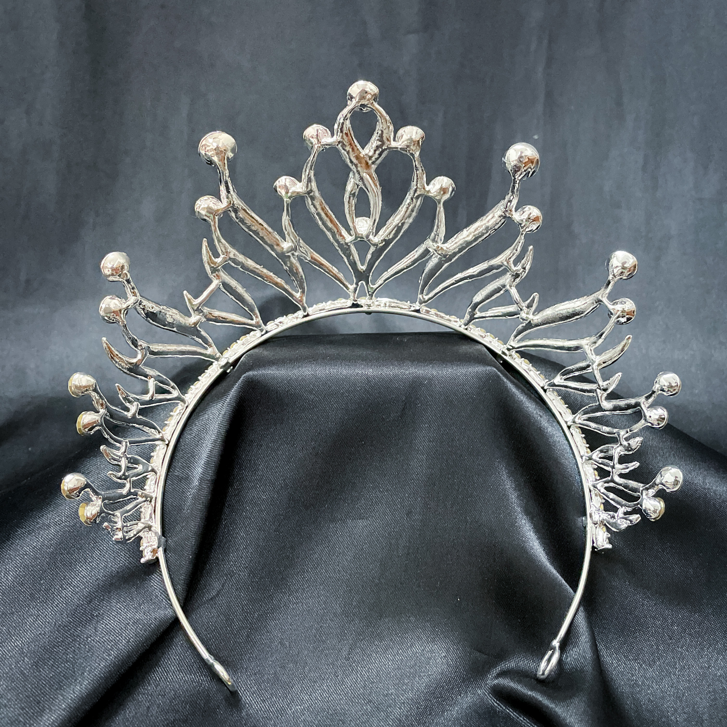 (พร้อมส่ง) เทียร่า 327 สีเงิน มงกุฎนางงาม งานสวย ปราณีต QCเพชรทุกเม็ด สินค้าพร้อมส่งจากไทย