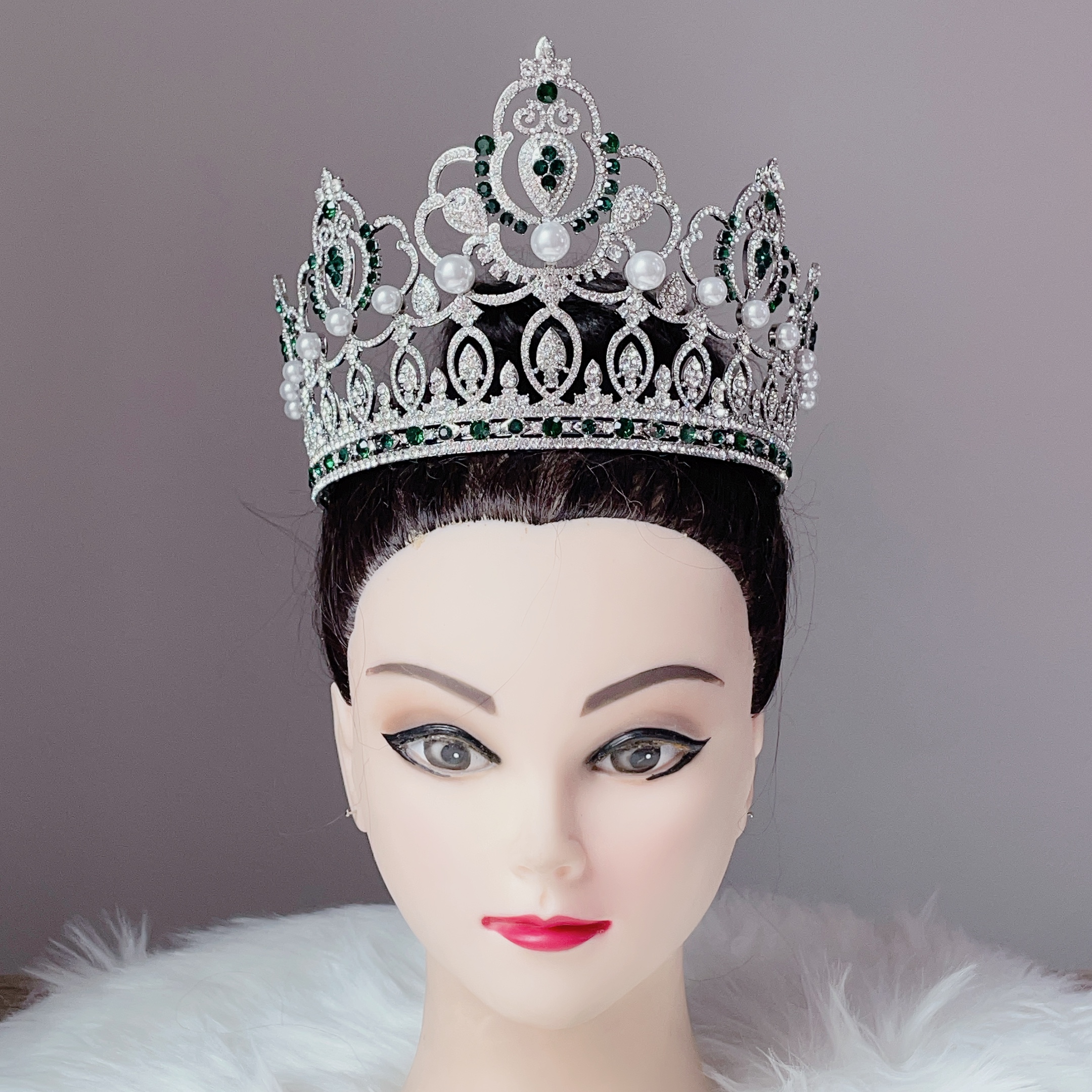 (พร้อมส่ง) มงกุฏ 092 สีเขียว มงกุฎนางงาม มงกุฎเพชร มงกุฎประกวด สินค้าพร้อมส่ง ไม่ต้องรอนาน งานพรีเมี่ยม