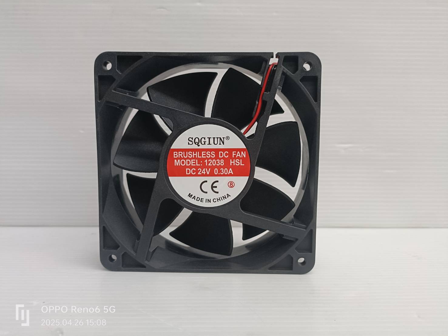 พัดลม24V / 0.30A 4.5" 120*120*40mm. 12038HSL SQGIUN