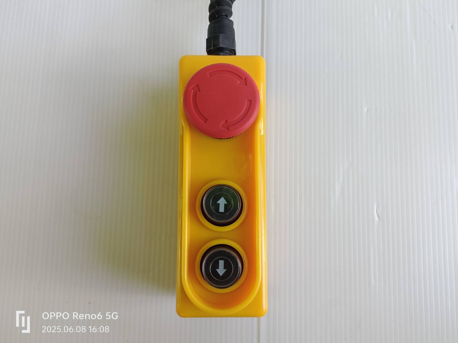 สวิตช์ควบคุมการยกขึ้นลง ใช้กับรอกสลิงไฟฟ้า PA400, PA600, PA800, PA1000, PA1200