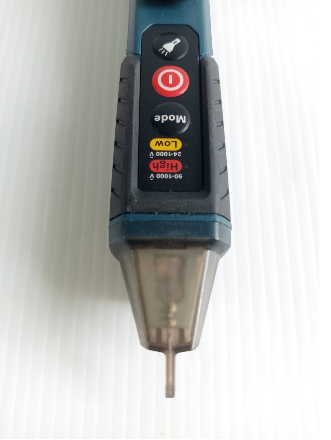 ปากกาวัดไฟ แบบไม่สัมผัส GVD1000-17 BOSCH