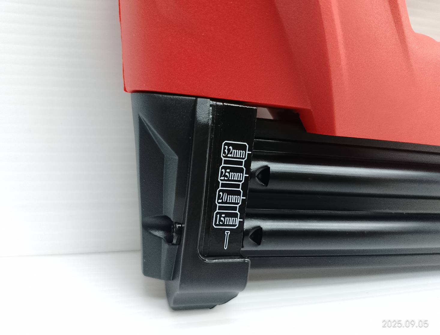 ปืนยิงตะปูไฟฟ้า 2in1 A-OK-EN3225 OKURA