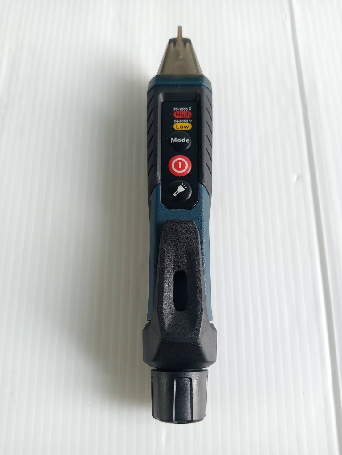 ปากกาวัดไฟ แบบไม่สัมผัส GVD1000-17 BOSCH