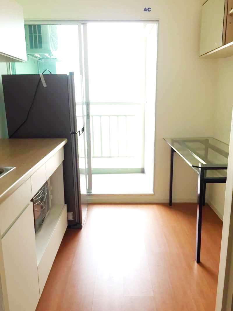 H1096 ขายด่วน คอนโด ลุมพินี พาร์ค รัตนาธิเบศร์- งามวงศ์วาน 26.13 ตร.เมตร ต.บางกระสอ อ.เมืองนนทบุรี โครงการอยู่ติดสถานี MRT บางกระสอ