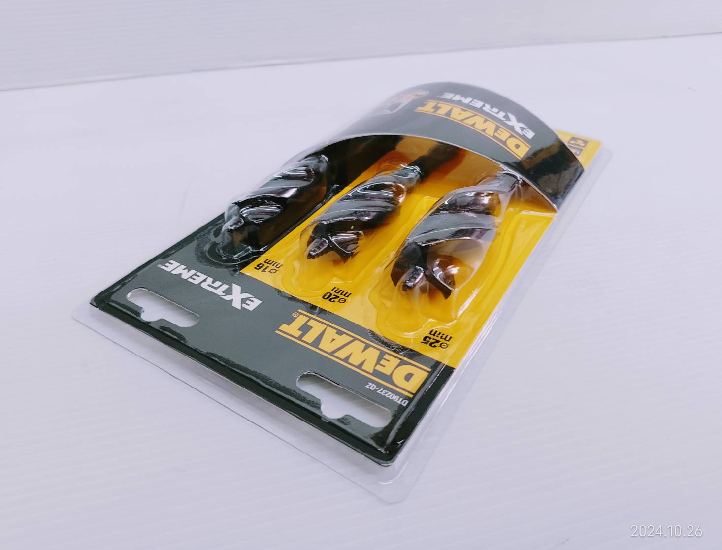 DEWALT รุ่น DT90237-QZ ชุดดอกสว่าน Tri Flute แพ็ค 3 ชิ้น 152มม. (16mm,20mm,25mm)