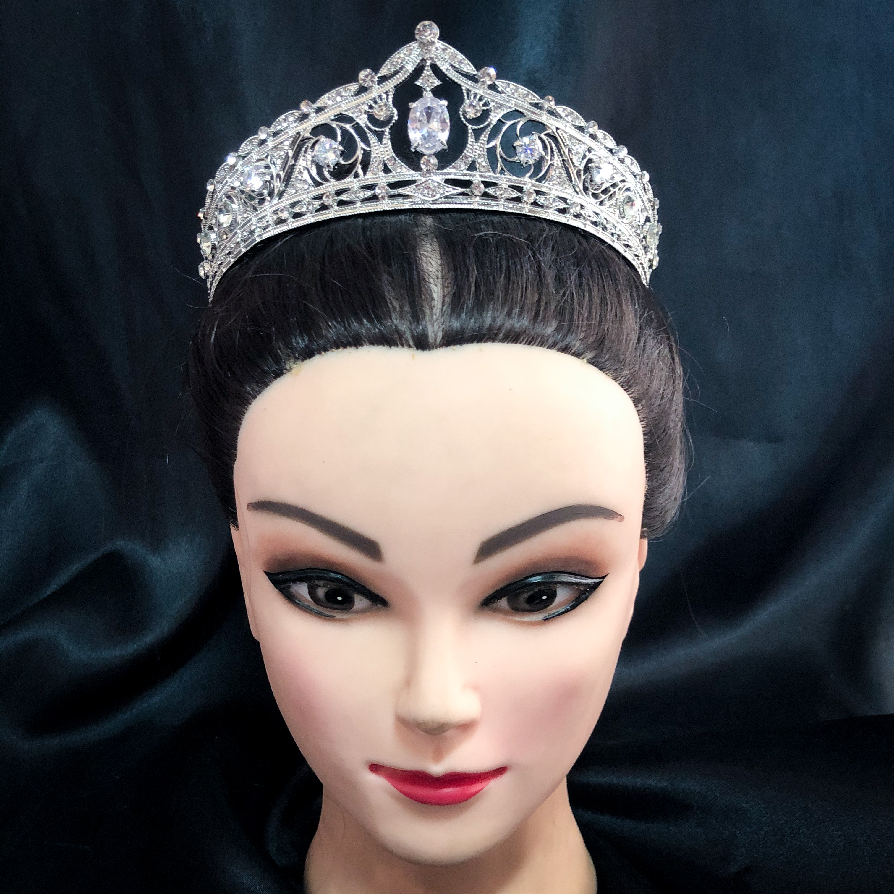 (พร้อมส่ง) เทียร่า 298 สีเงิน มงกุฎนางงาม มงกุฎเจ้าหญิง สีทองหรูหรา งานสวย ปราณีต QCเพชรทุกเม็ด สินค้าพร้อมส่งจากไทย