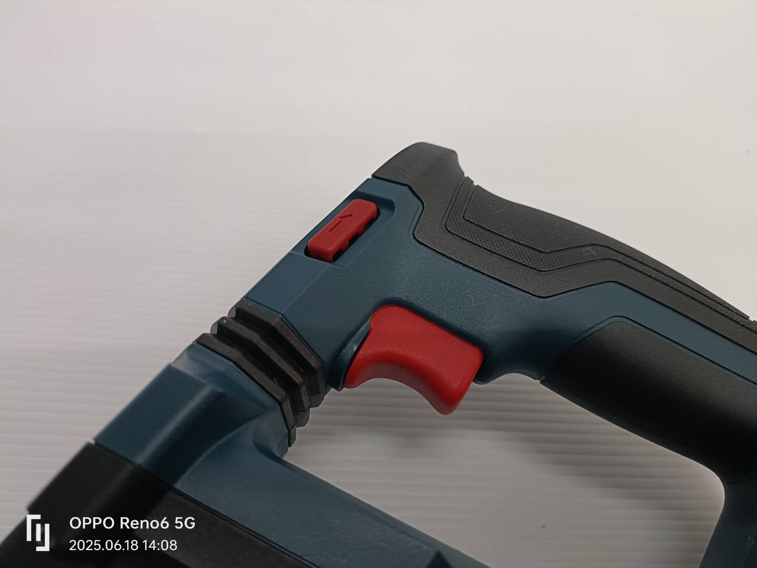 สว่านโรตารี่2ระบบ GBH18V-18X ONE CHUCK BOSCH SOLO