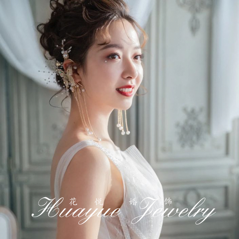 (พร้อมส่ง) Ear Cuff 005 จรหู จอนหู ผีเสื้อ ได้ทั้งคู่ เกี่ยวใบหู ใส่สวยๆ สวยงาม ทำจากโลหะสีทอง