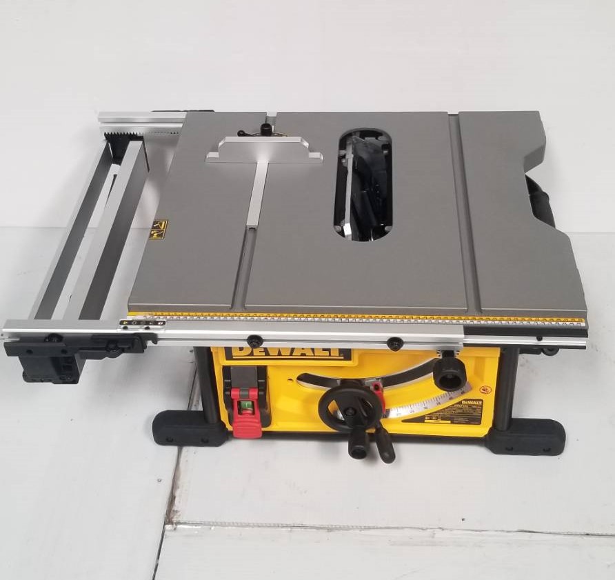 โต๊ะเลื่อยวงเดือน10" DWE7492A-IN DEWALT