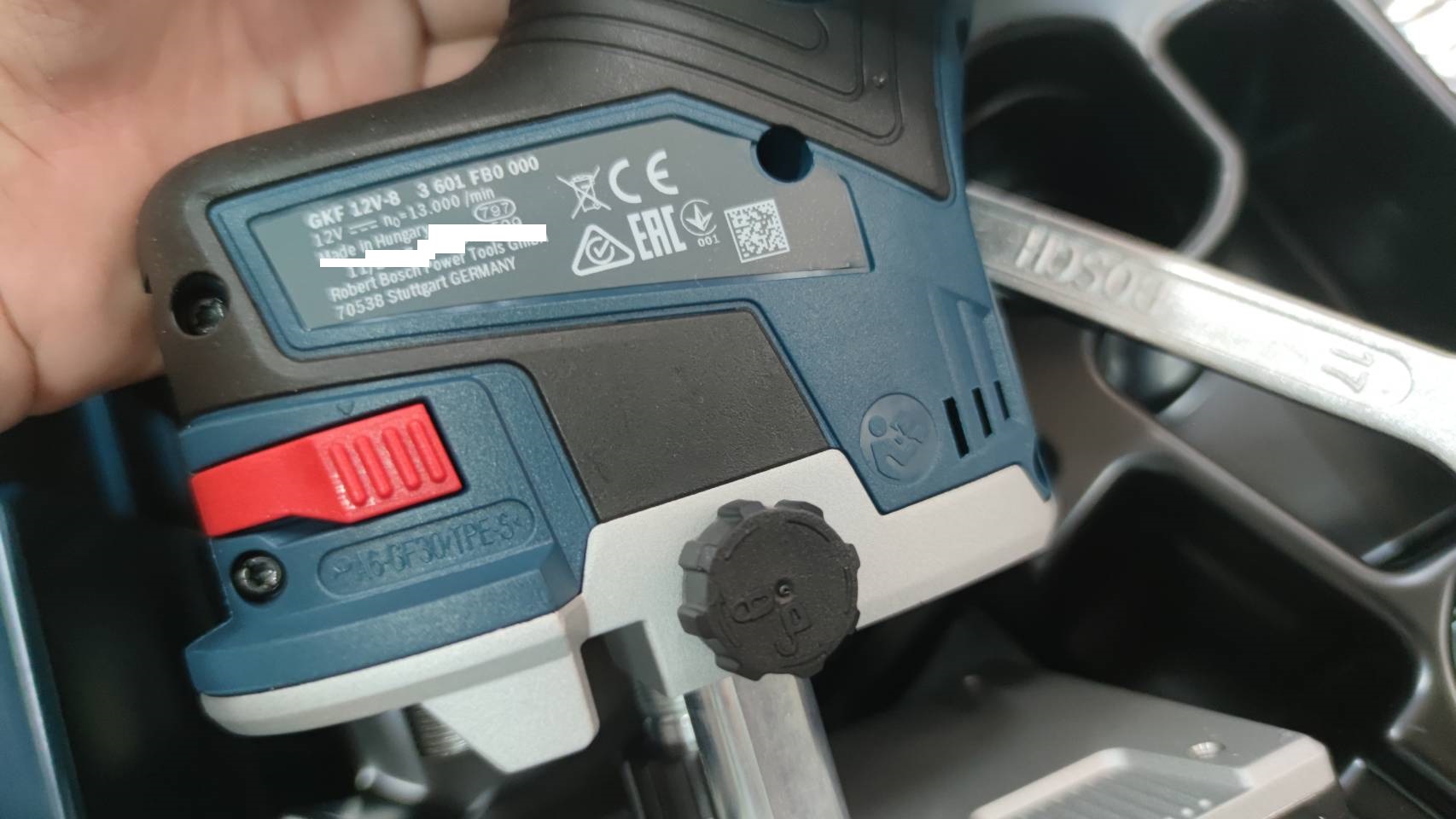 ทริมเมอร์ไร้สาย GKF12V-8 BOSCH SOLO