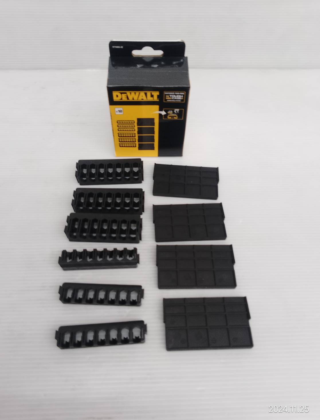 ช่องใส่ สำหรับ กล่อง TOUGH CASE DT70805-QZ DEWALT