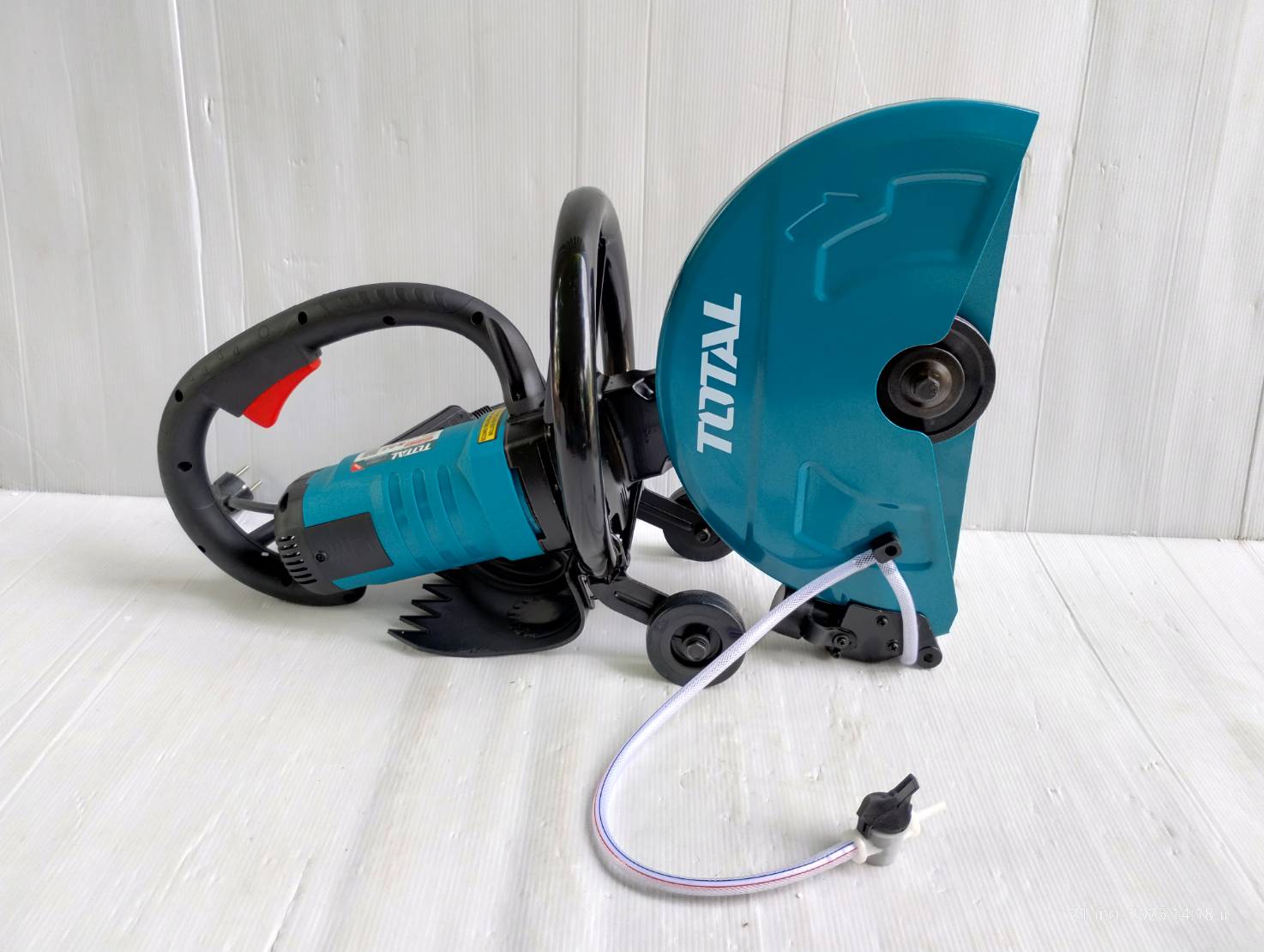TOTAL เครื่องตัดคอนกรีต14" 2800w รุ่น TPC9203556