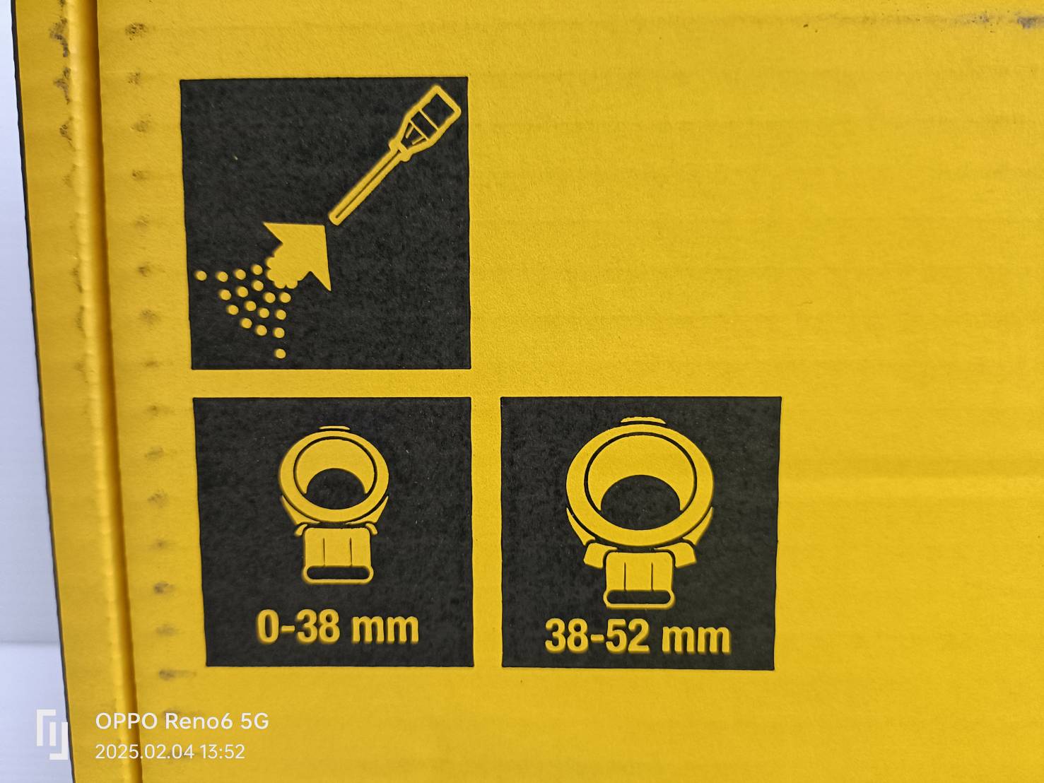 DEWALT อุปกรณ์เสริมดูดฝุ่น DWH050-XJ ใช้กับสว่านที่มีขนาด 38-52 มม.