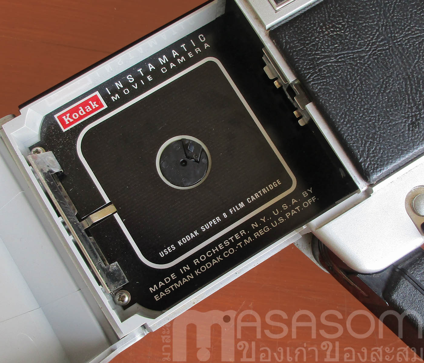 กล้องถ่ายภาพยนตร์ Kodak Instamatic M28