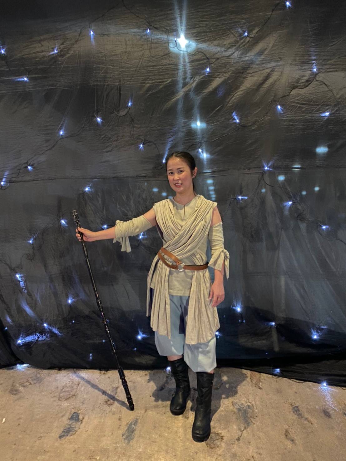 ชุดเจไดหญิง สีครีม น้ำตาล