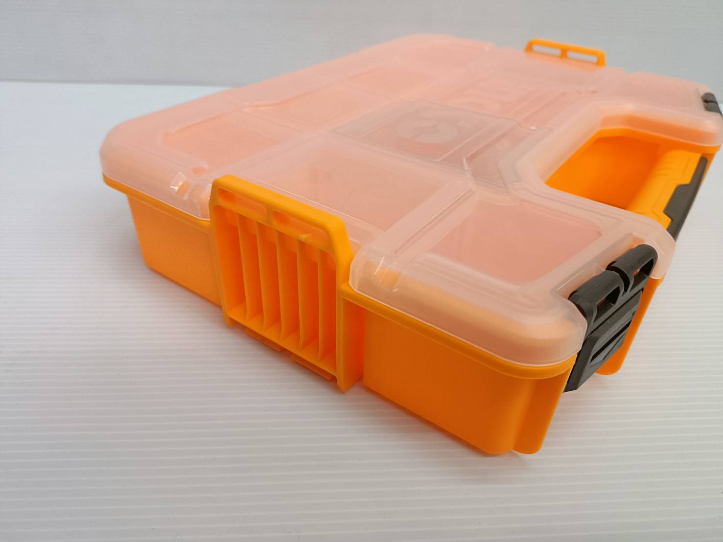 INGCO กล่องเครื่องมืออเนกประสงค์ 12 นิ้ว สามารถต่อซ้อนกันได้ รุ่น PBX1211