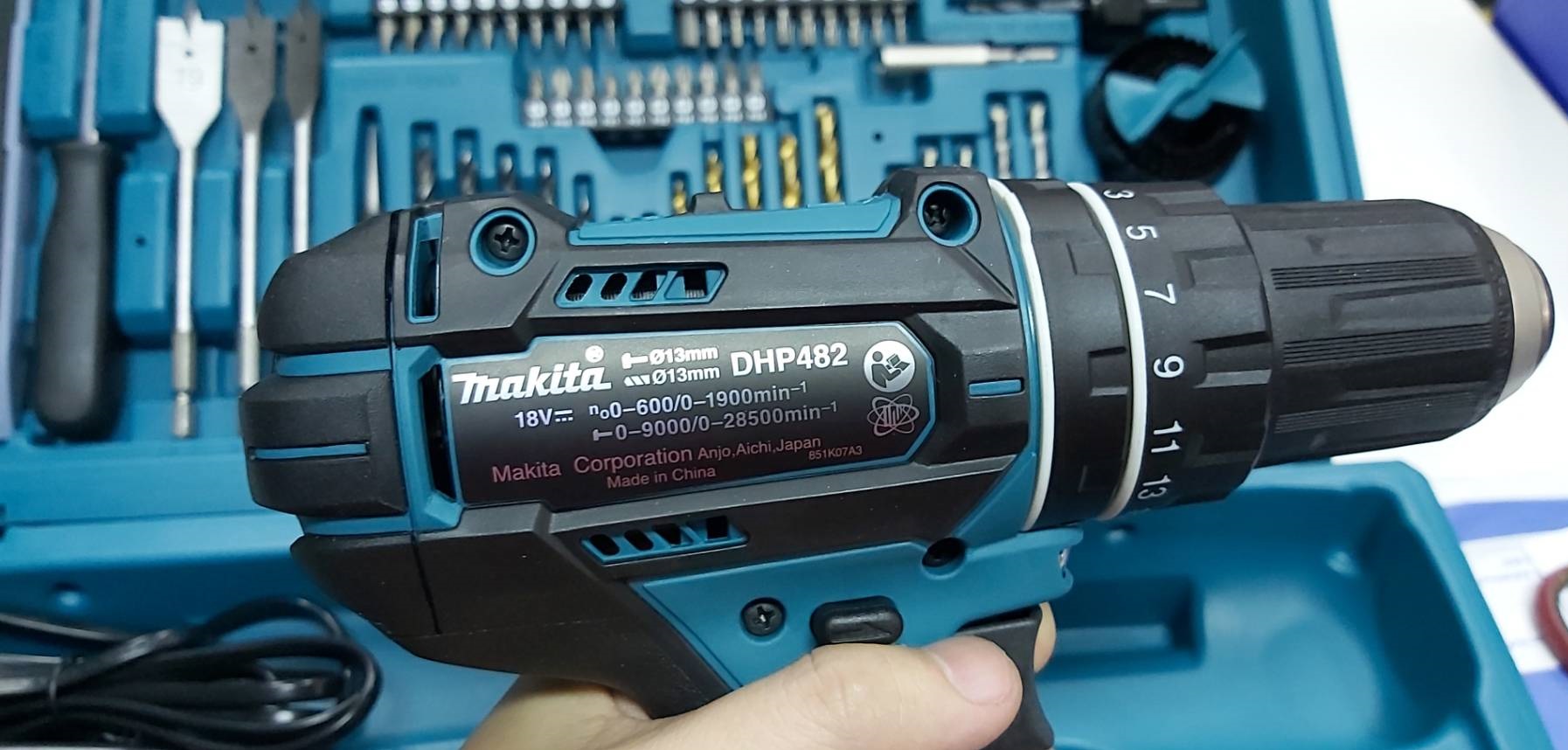 สว่านกระแทกไร้สาย18V DHP482SFX7 MAKITA