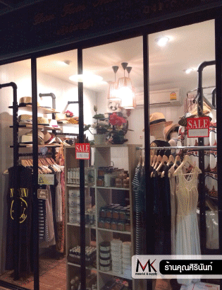 อุปกรณ์ตกแต่งร้านขายเสื้อผ้า อะคริลิค ราคาถูก
