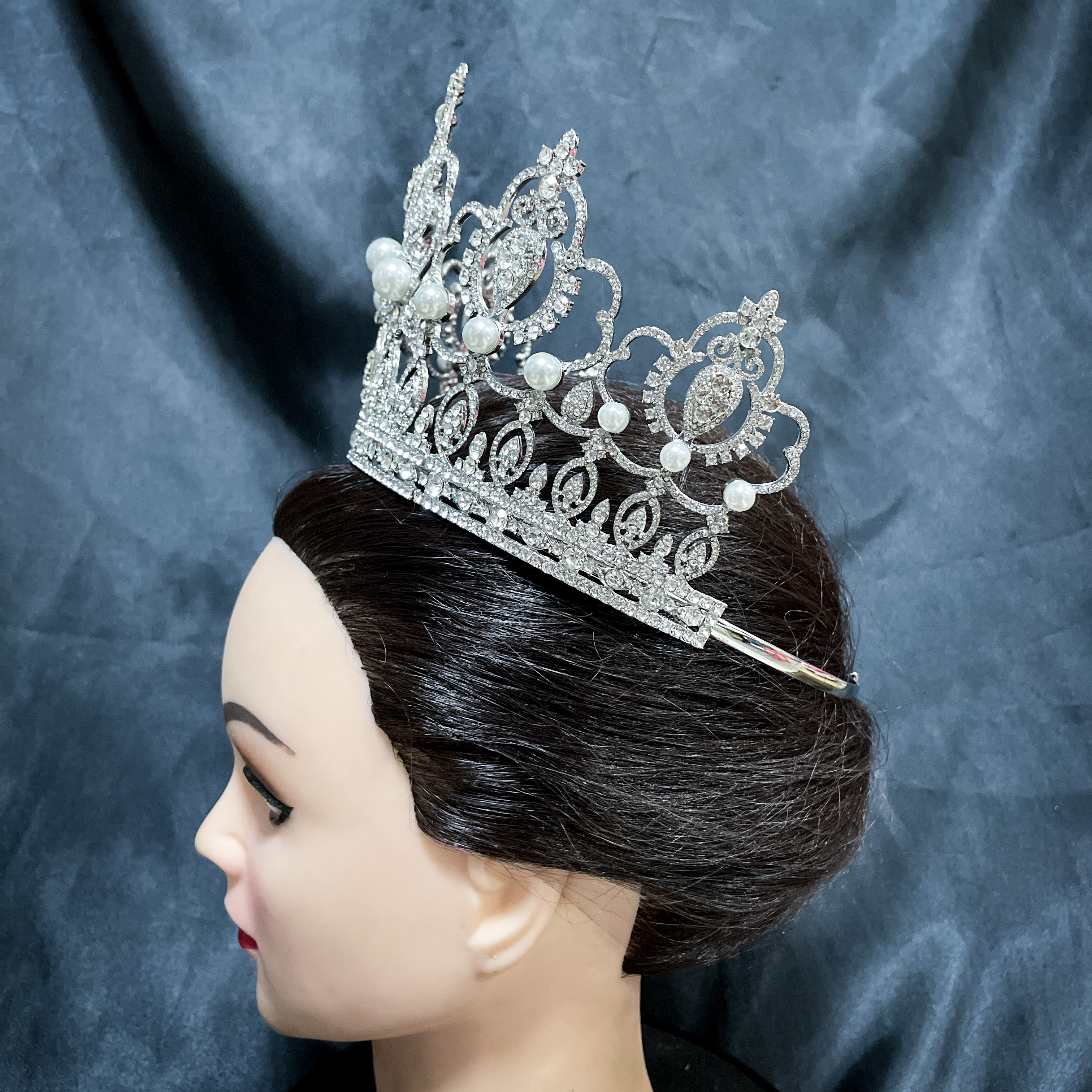 (พร้อมส่ง) มงกุฏ 092 สีเงิน มงกุฎนางงาม มงกุฎเพชร มงกุฎประกวด สินค้าพร้อมส่ง ไม่ต้องรอนาน งานพรีเมี่ยม