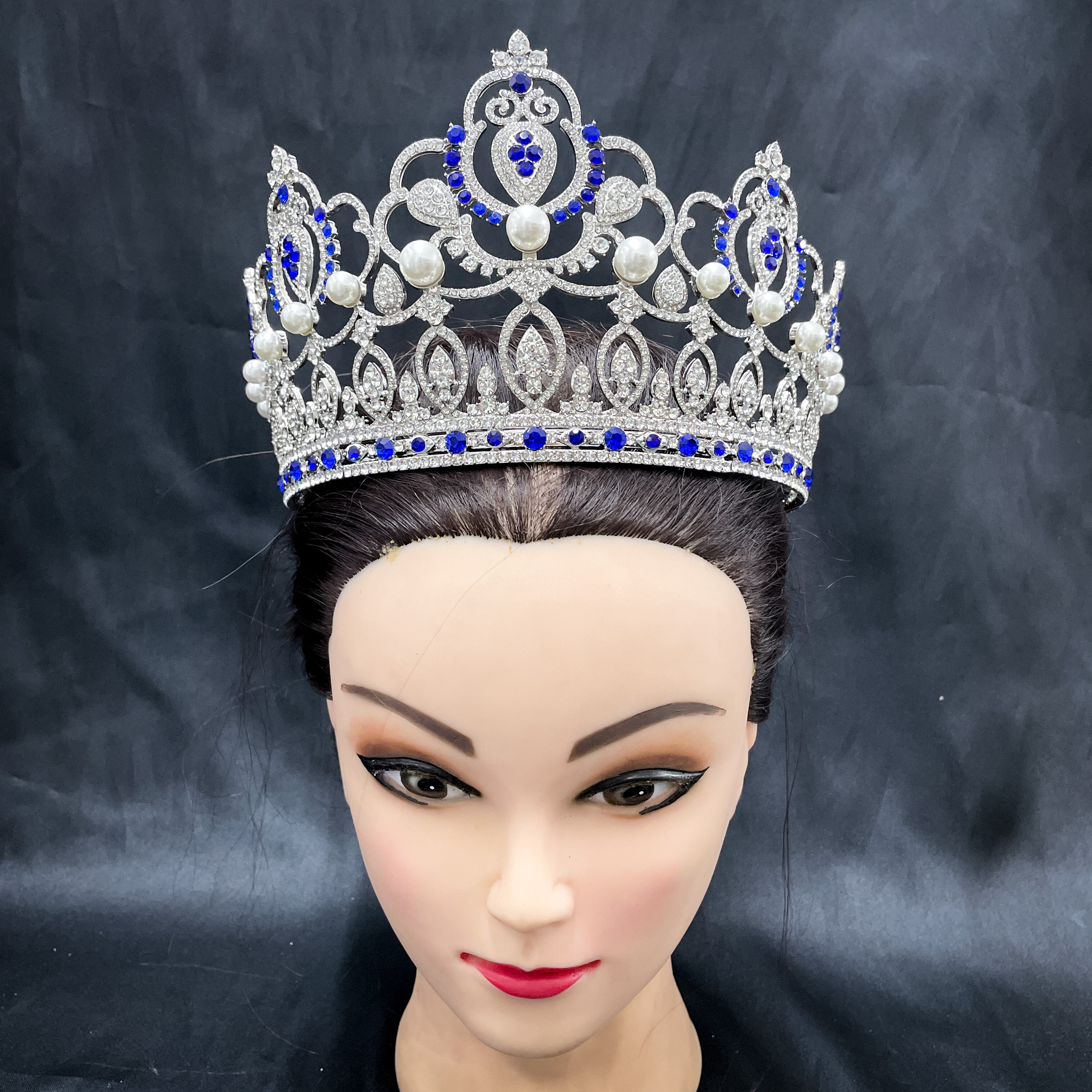 (พร้อมส่ง) มงกุฏ 092 สีน้ำเงิน มงกุฎนางงาม มงกุฎเพชร มงกุฎประกวด สินค้าพร้อมส่ง ไม่ต้องรอนาน งานพรีเมี่ยม