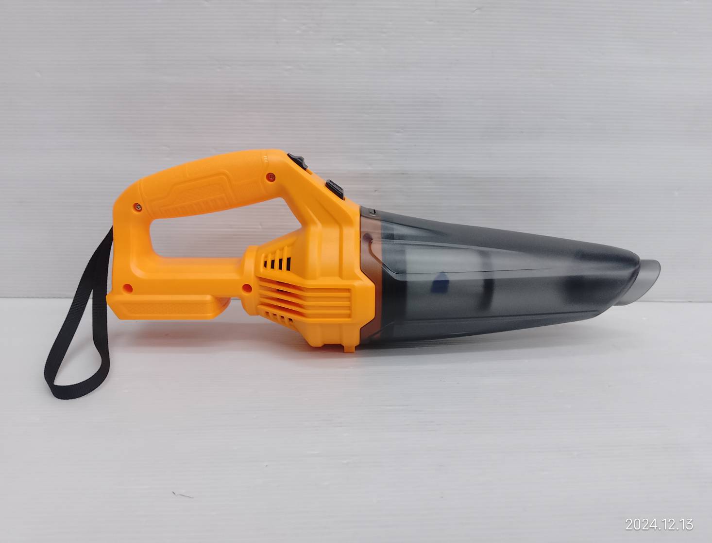 INGCO เครื่องดูดฝุ่นไร้สาย 20V CVLI201261 (ตัวเปล่า)