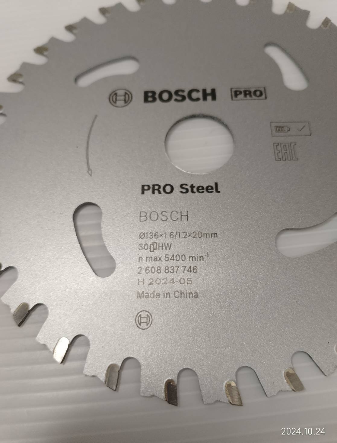 ใบเลื่อยตัดเหล็ก 5"x30T BOSCH #2608837746