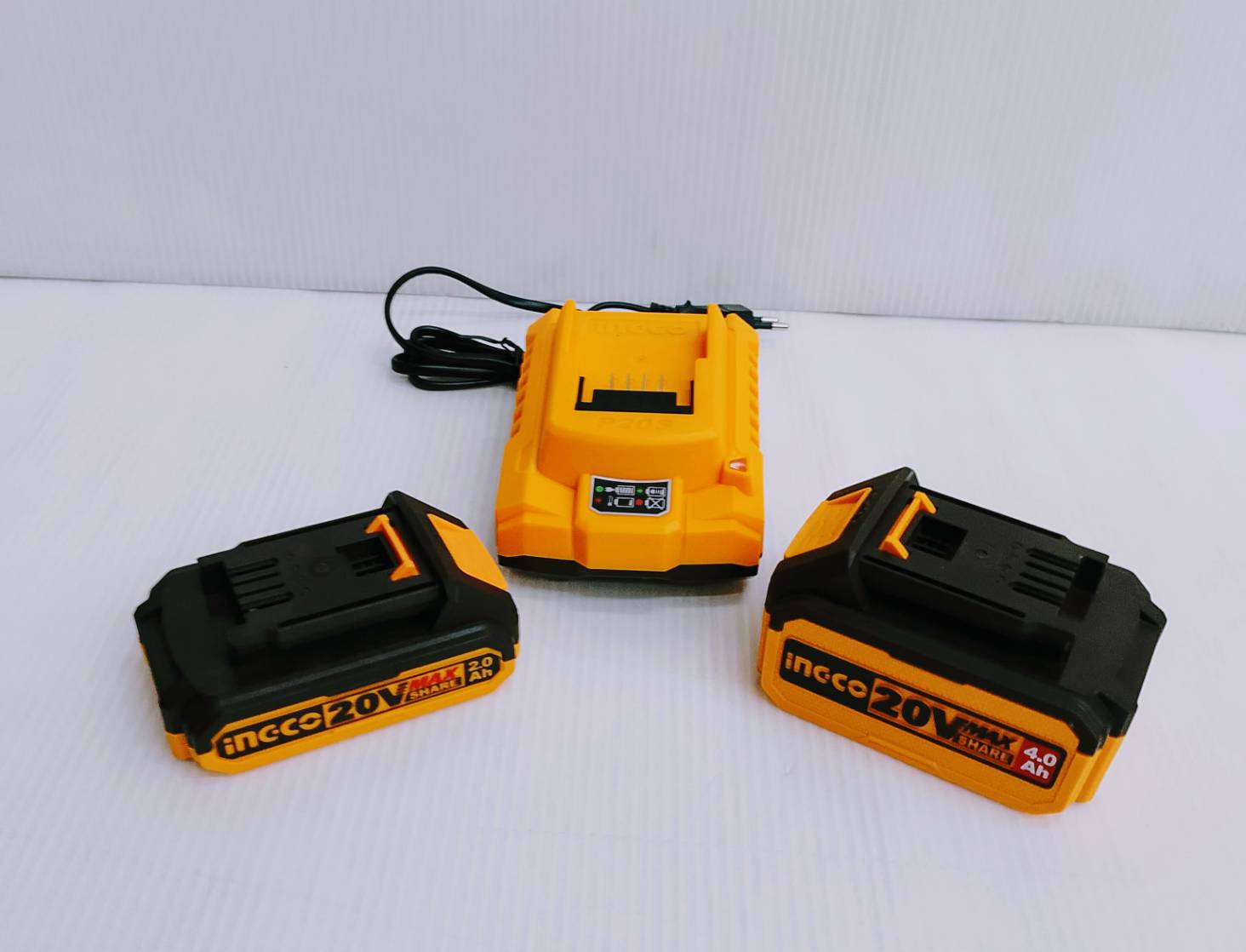 คอมโบ้เป่าลมร้อน+มัลติทูล COSLI230703 INGCO