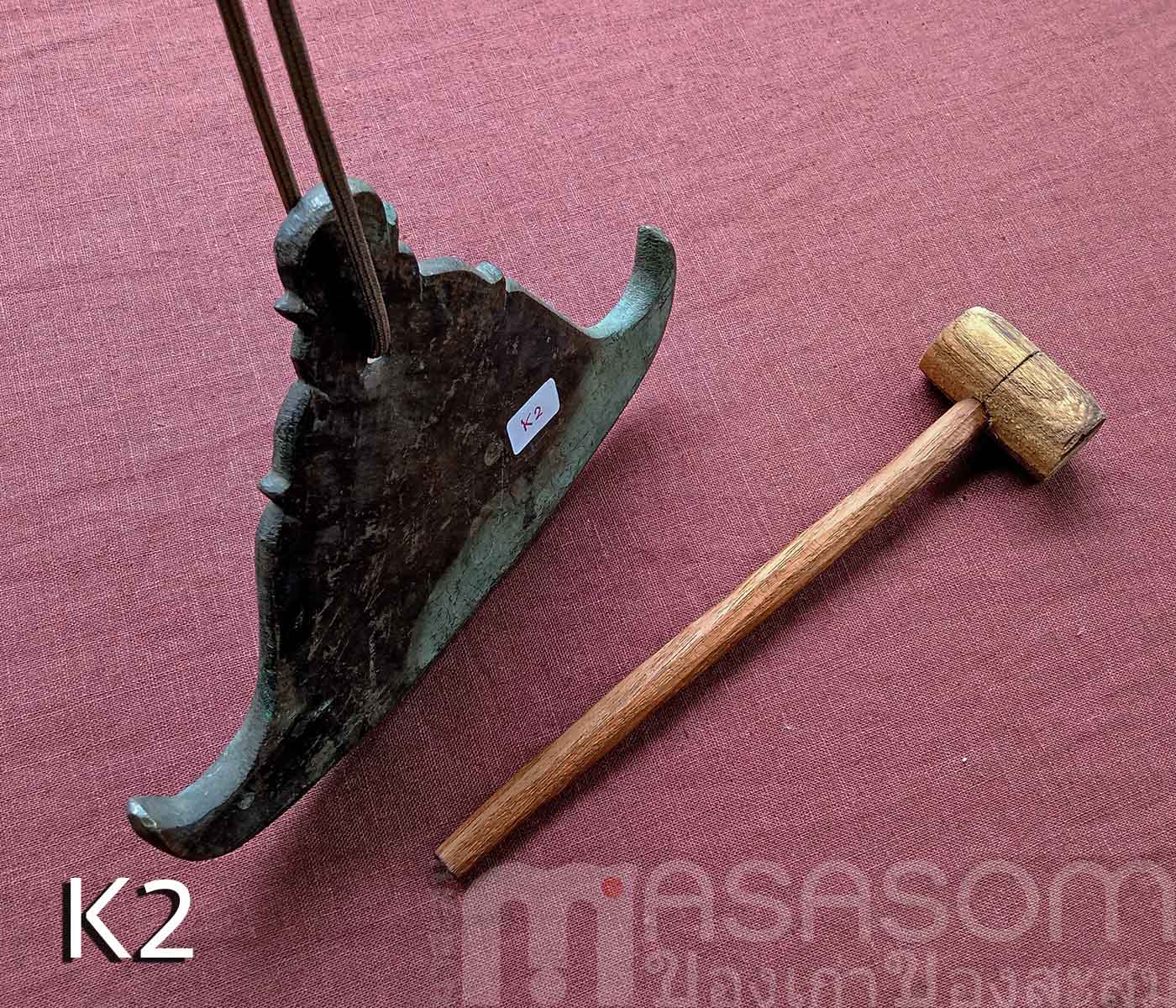 กังสดาลทองเหลืองเก่า