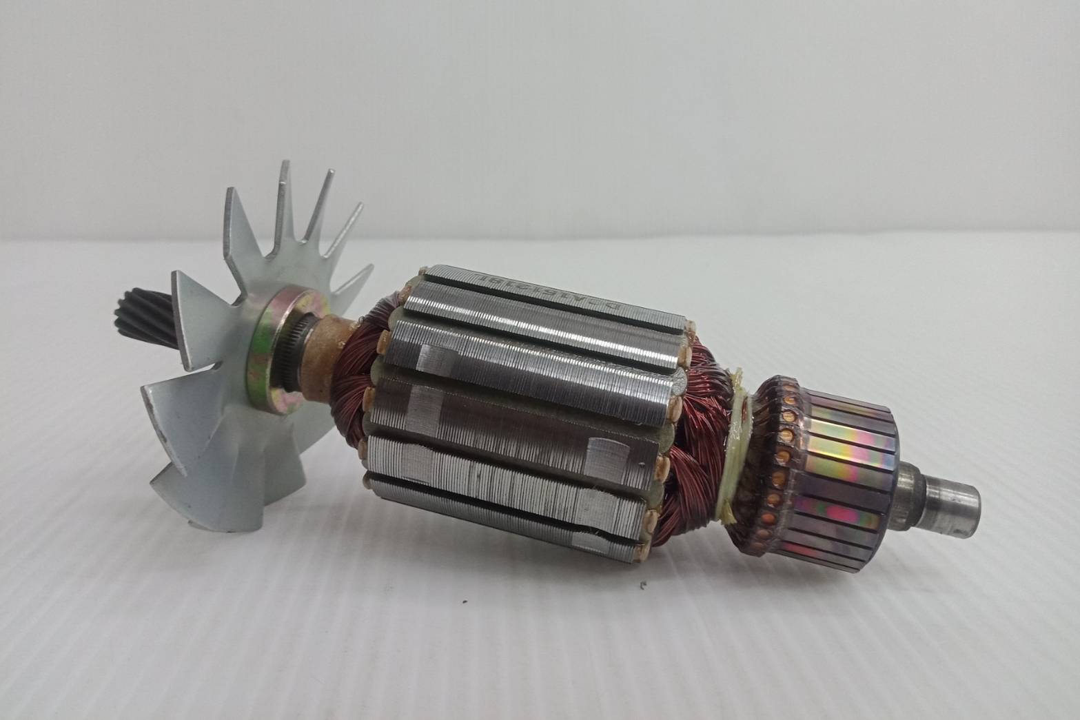 ทุ่น 9105 DONGCHENG