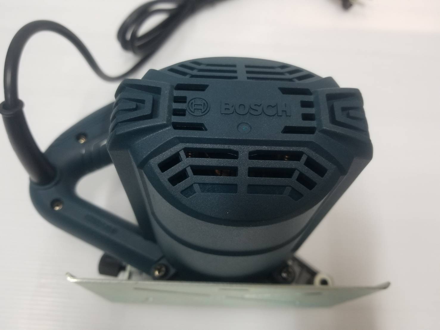 เครื่องตัดหินอ่อน4" GDC140 BOSCH 06013A40K0 แถม 1 ใบ